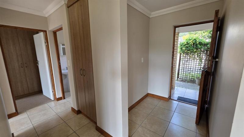 2 Bedroom Property for Sale in Reebok Western Cape